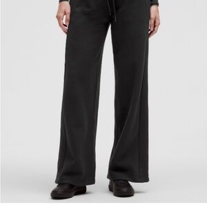 lululemon athletica Scuba Mid-Rise Wide-leg Pant *regular length (black)